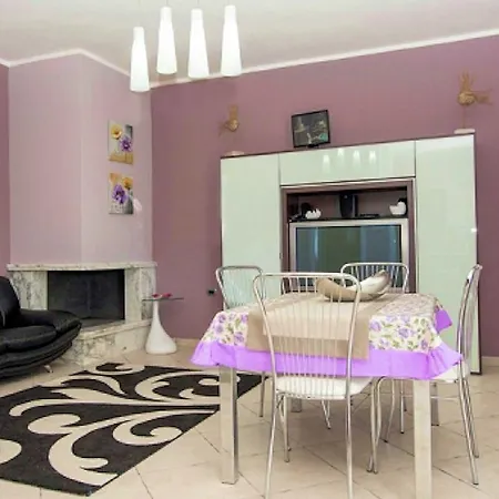 Serena Villa Castiadas
